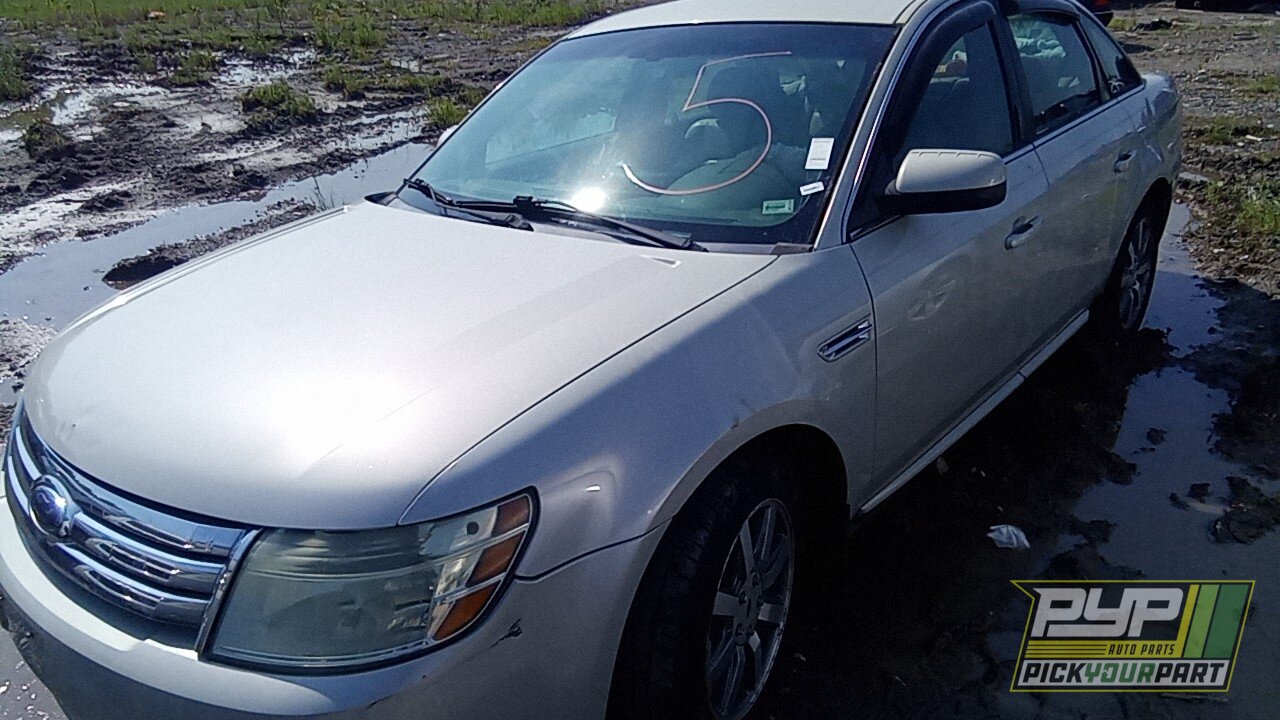 Photo of 2008 Ford Taurus