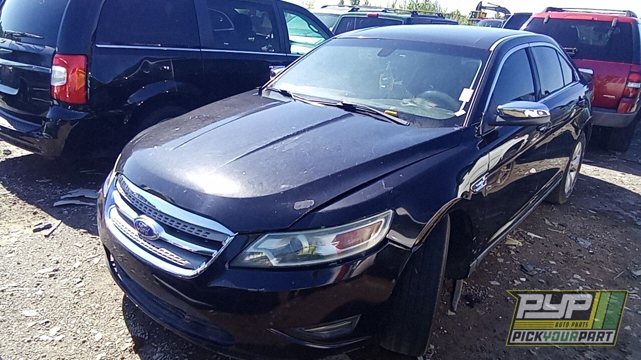 Photo of 2011 Ford Taurus