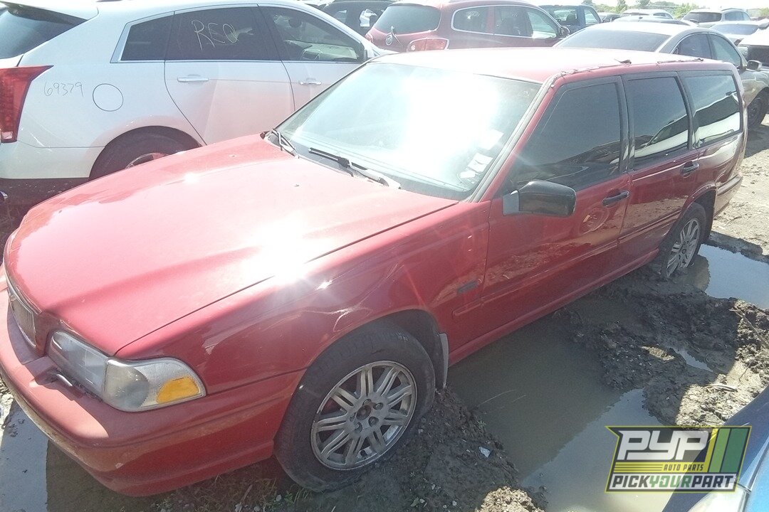 Photo of 1998 Volvo V70