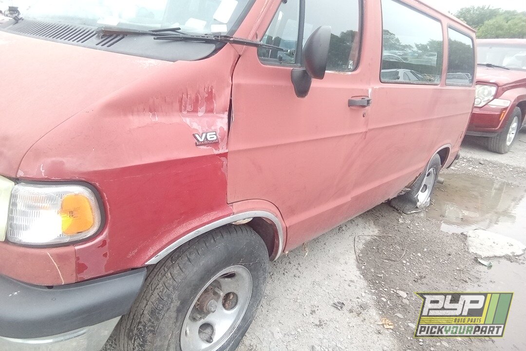 Photo of 1995 Dodge B1500