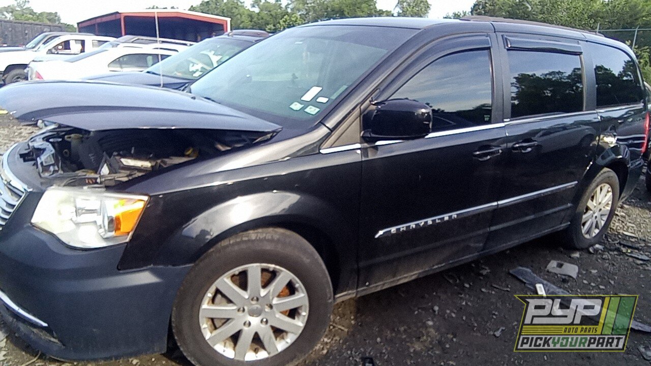 Photo of 2014 Chrysler Town & Country