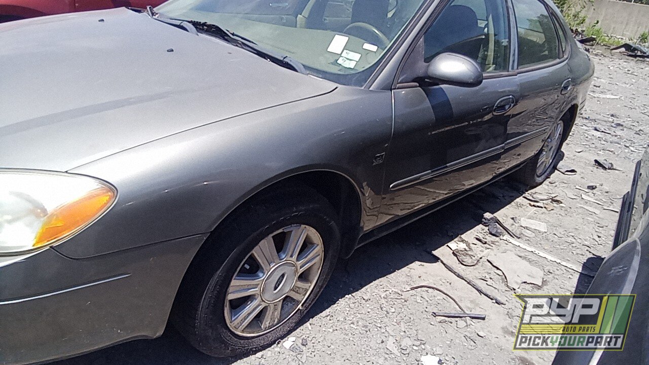 Photo of 2003 Ford Taurus