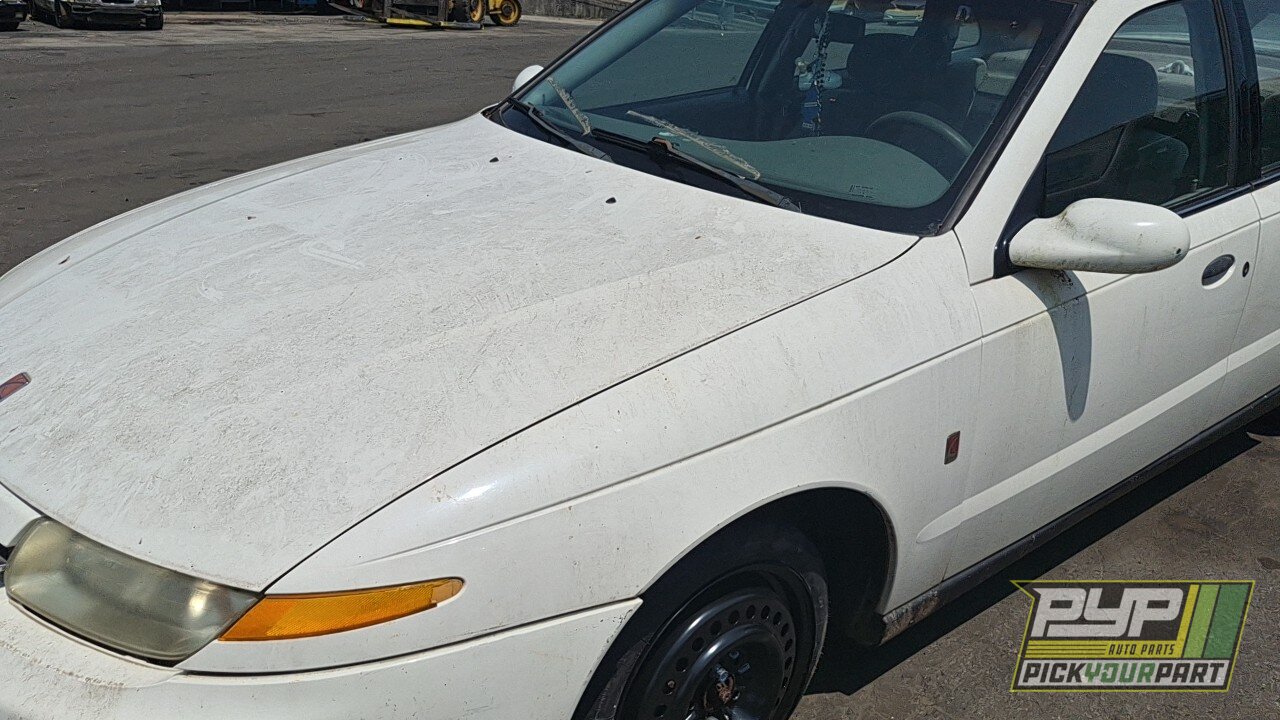 Photo of 2002 Saturn L100