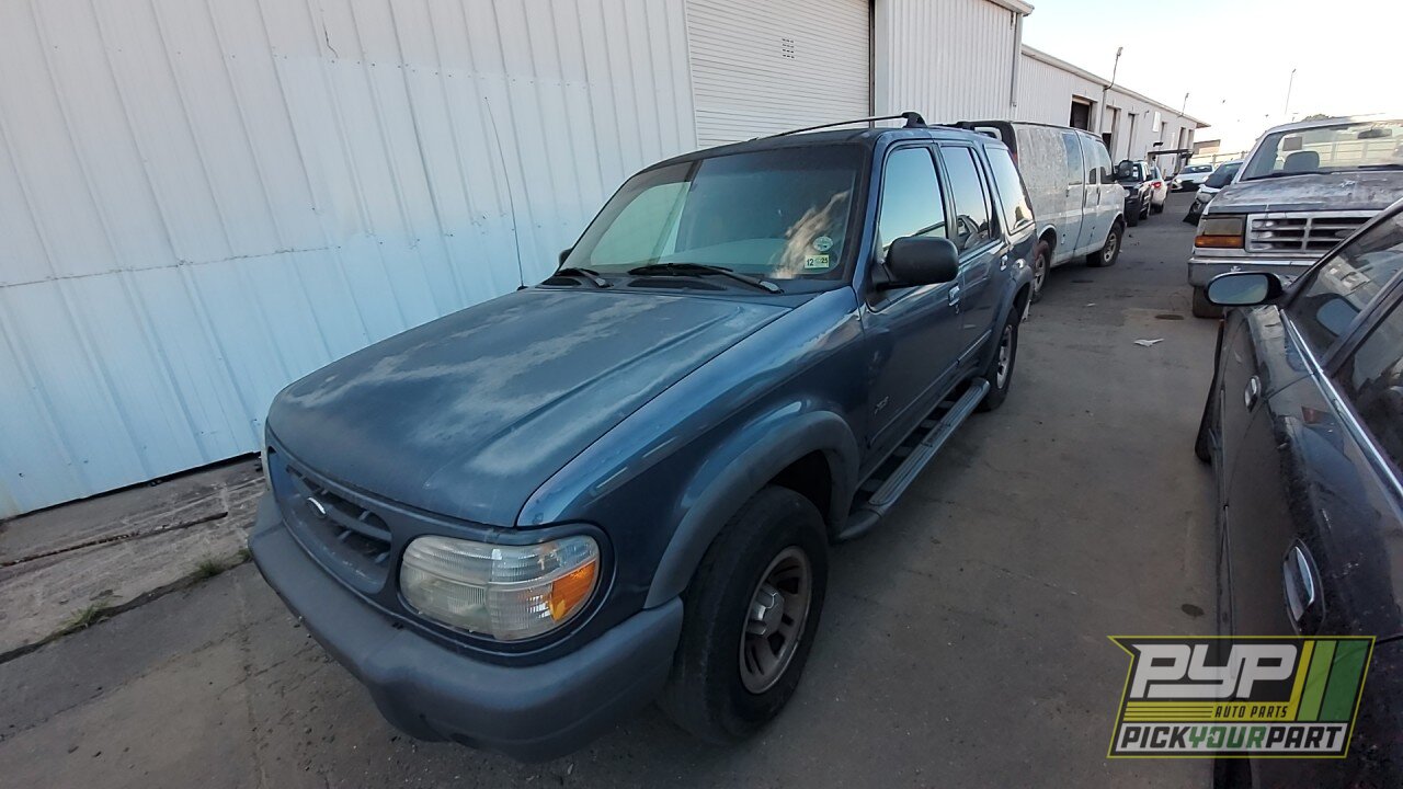 Photo of 2000 Ford Explorer