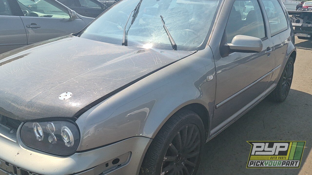Photo of 2005 Volkswagen Golf