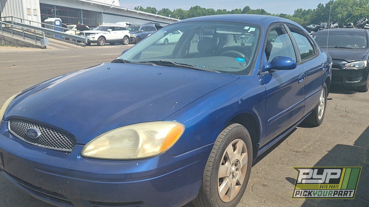 Photo of 2005 Ford Taurus