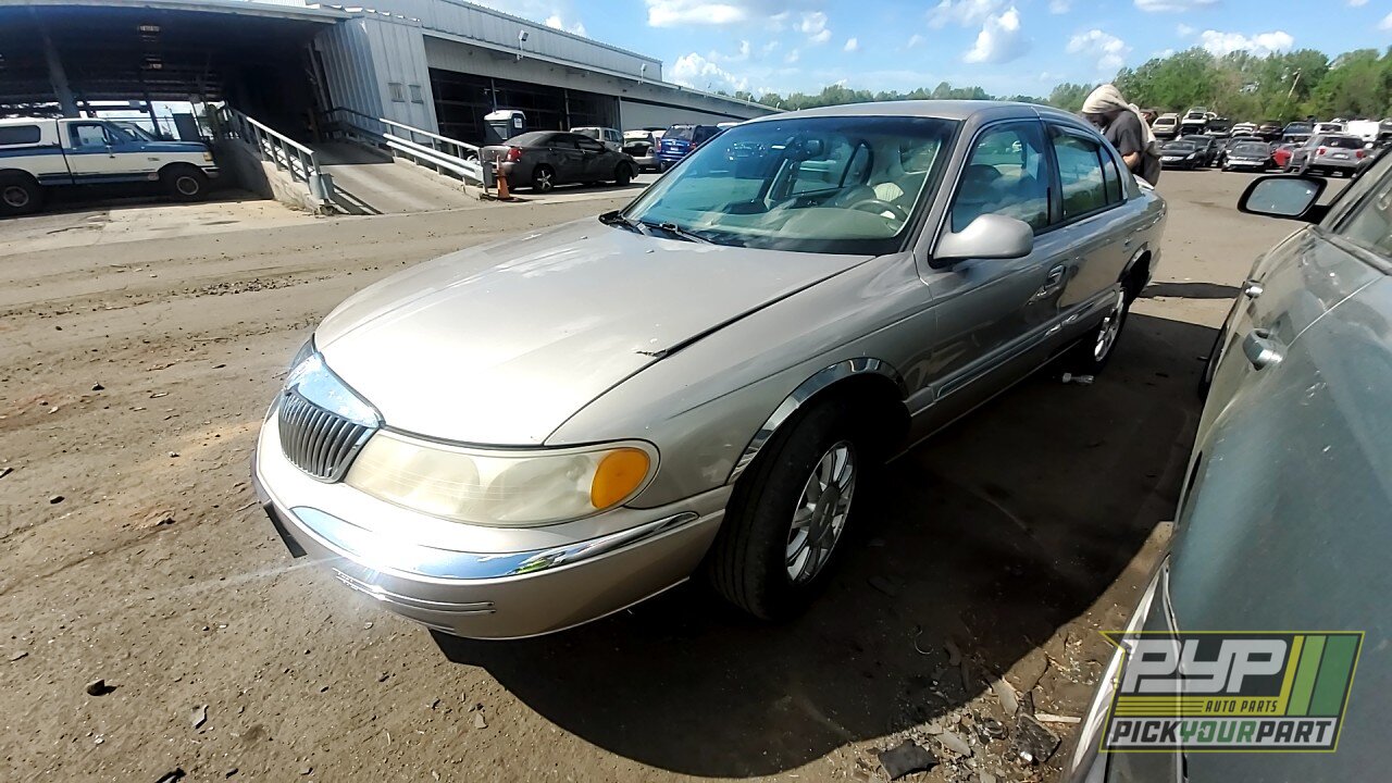 Photo of 2001 Lincoln Continental