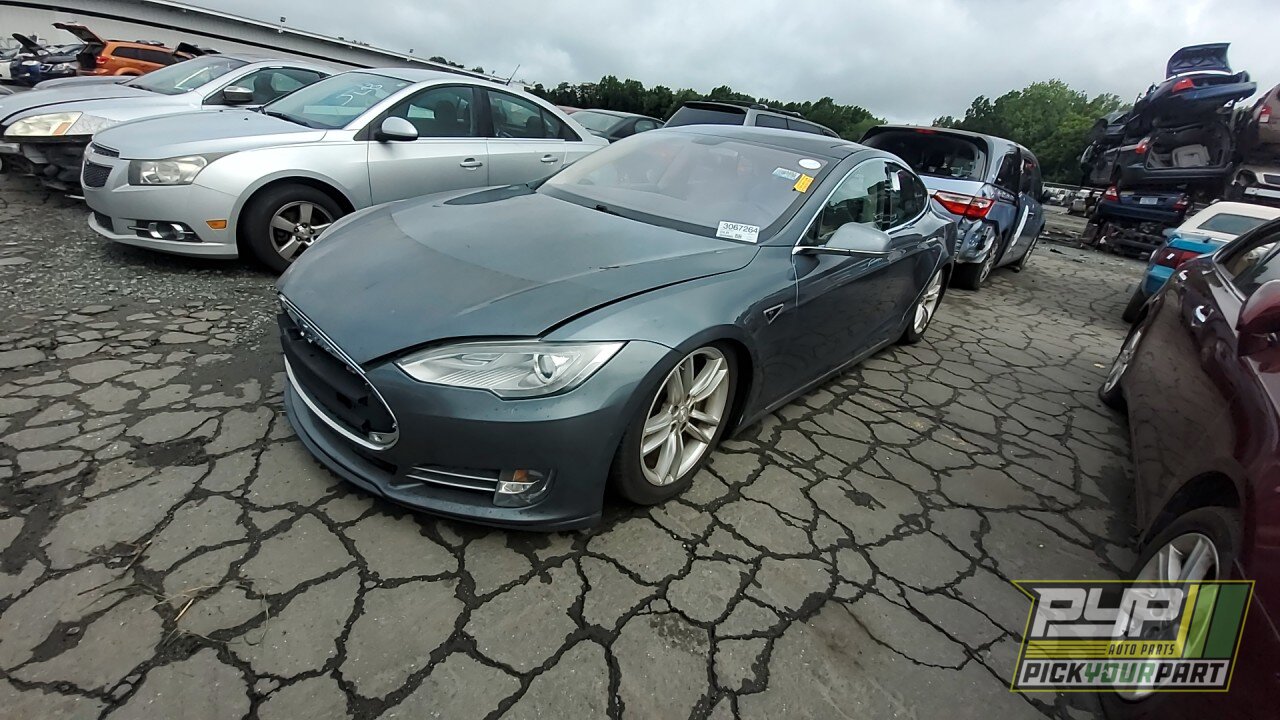 Photo of 2013 Tesla S