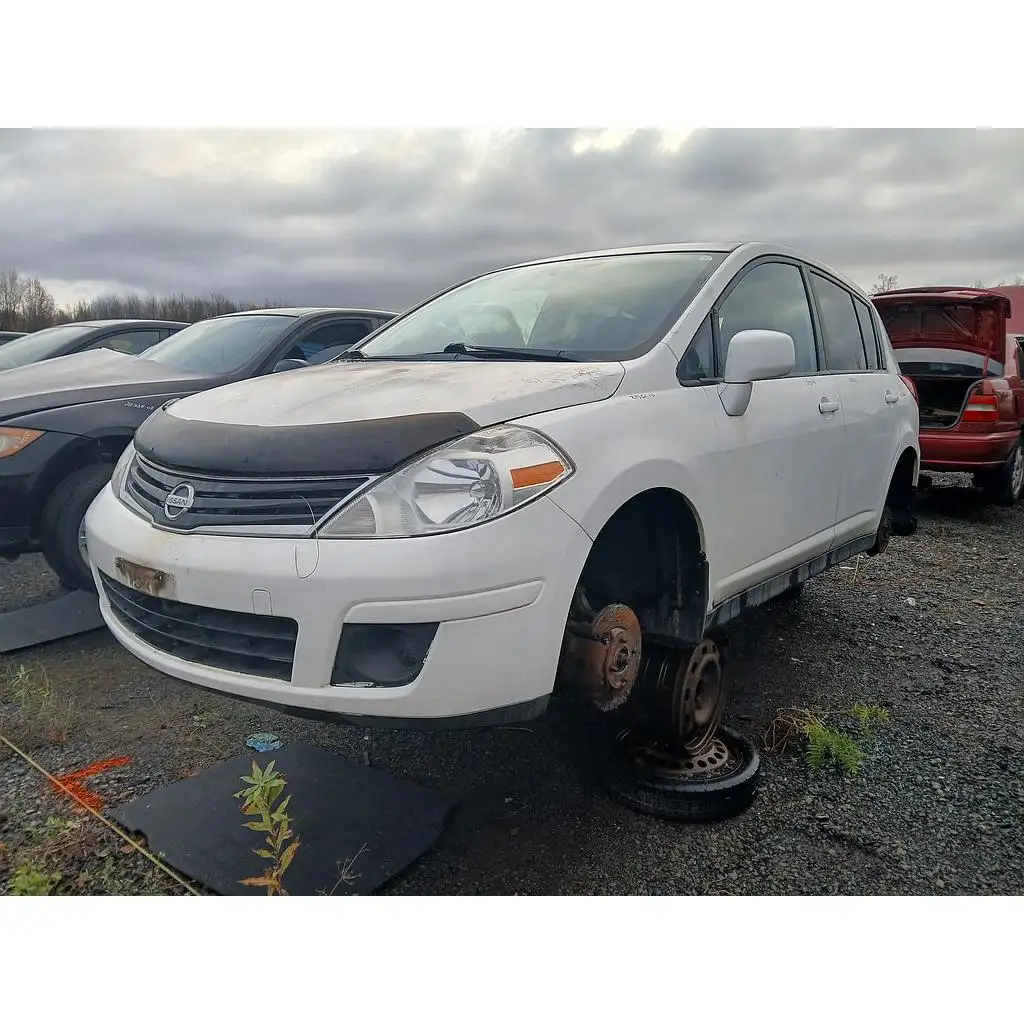 Photo of 2010 Nissan Versa
