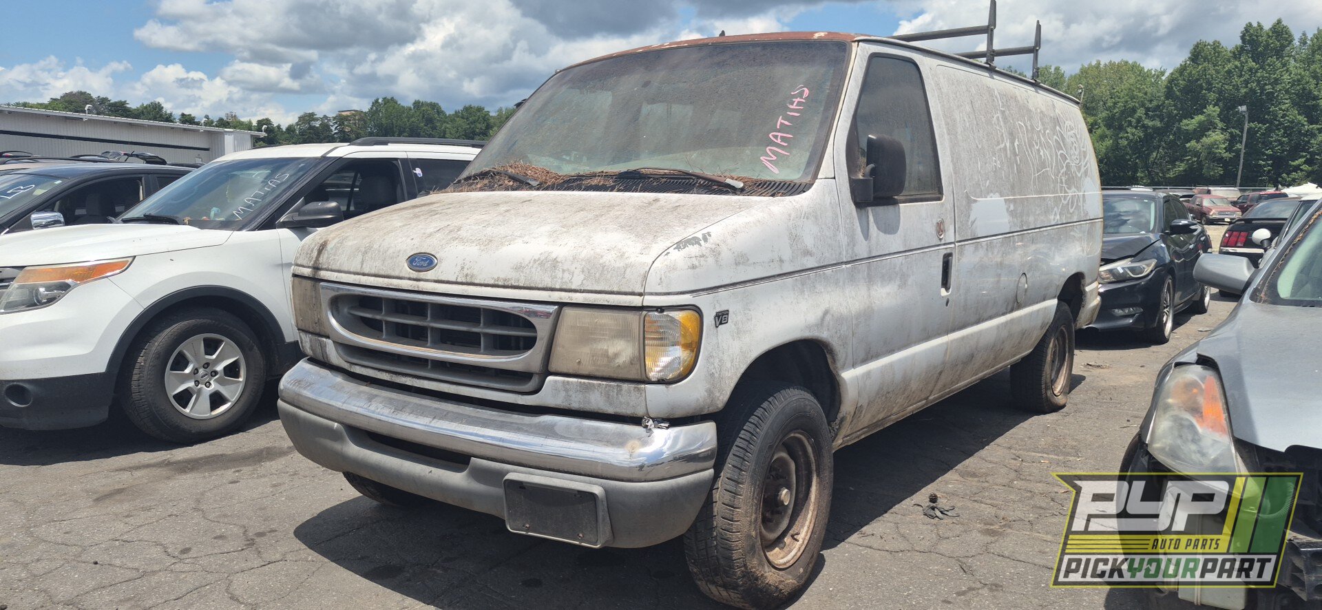 Photo of 1997 Ford E-250 Econoline