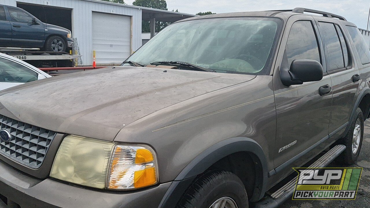 Photo of 2004 Ford Explorer