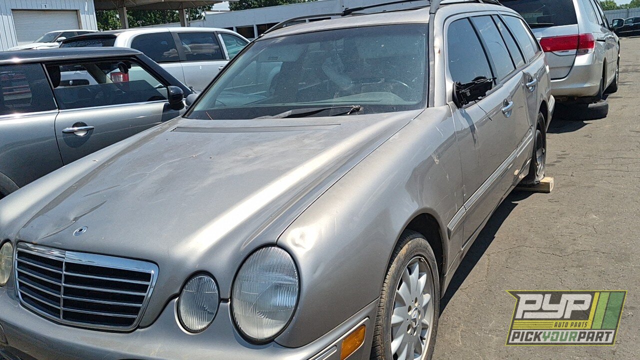 Photo of 2003 Mercedes-Benz E320