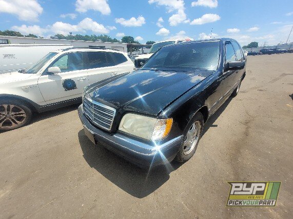 Photo of 1999 Mercedes-Benz S320