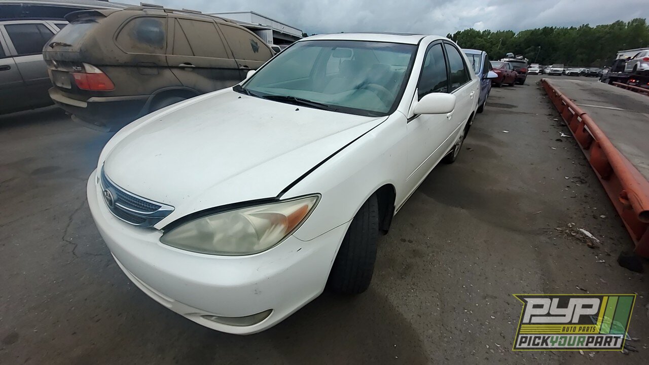 Photo of 2004 Toyota Camry