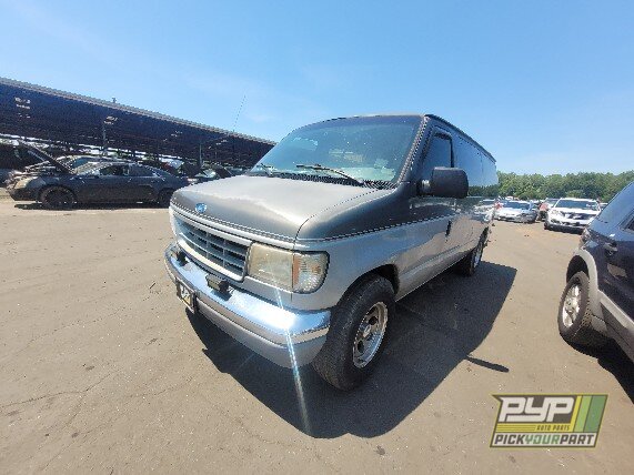 Photo of 1992 Ford E-150 Econoline Club Wagon