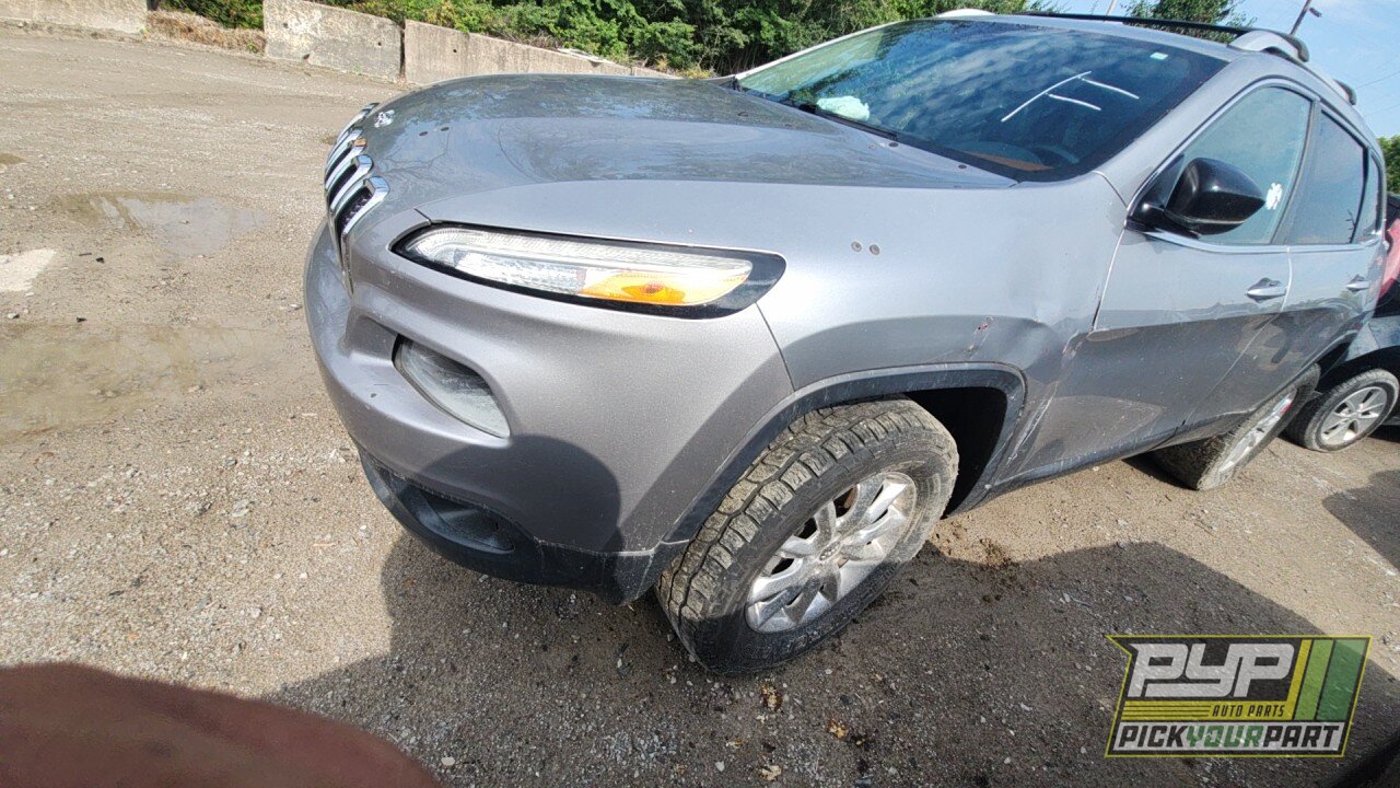Photo of 2015 Jeep Cherokee