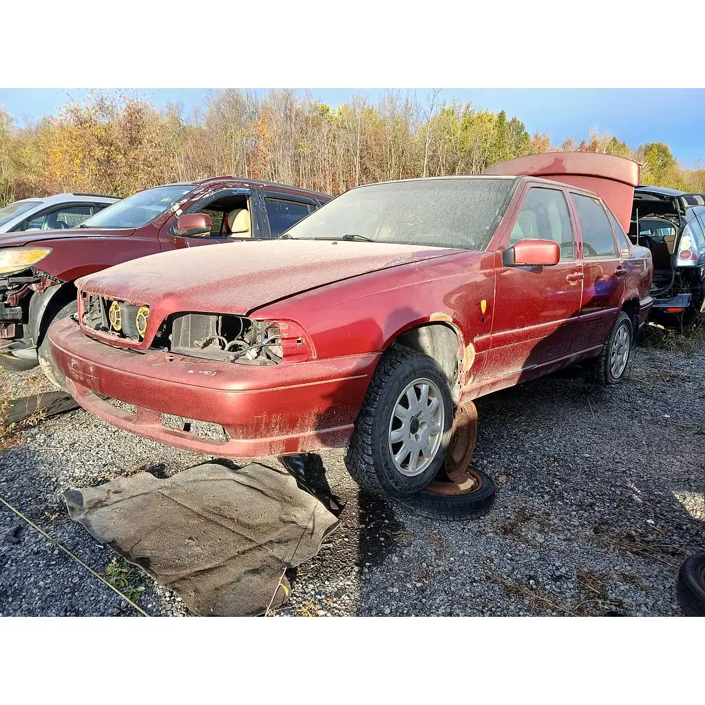 Photo of 1998 Volvo S70