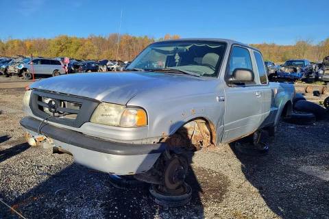Photo of 2003 Mazda B-Series Pickup