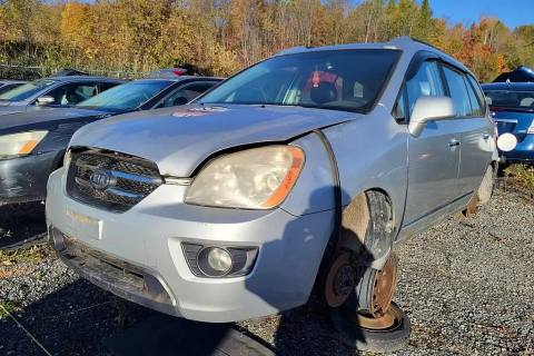 Photo of 2007 Kia Rondo