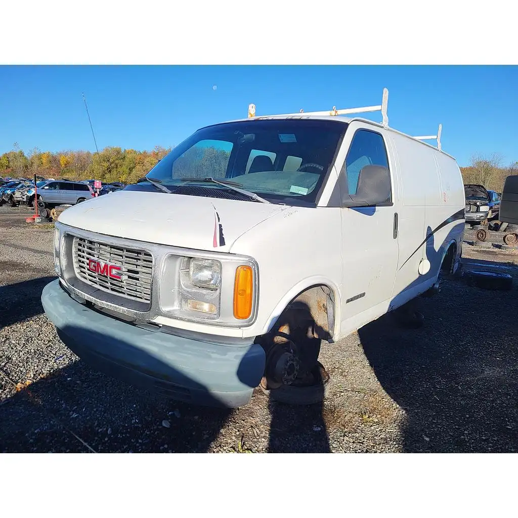 Photo of 2000 Gmc Savana Cargo