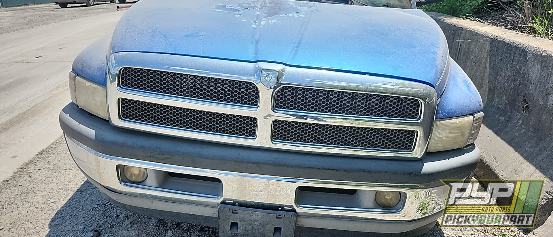 Photo of 1998 Dodge Ram 1500