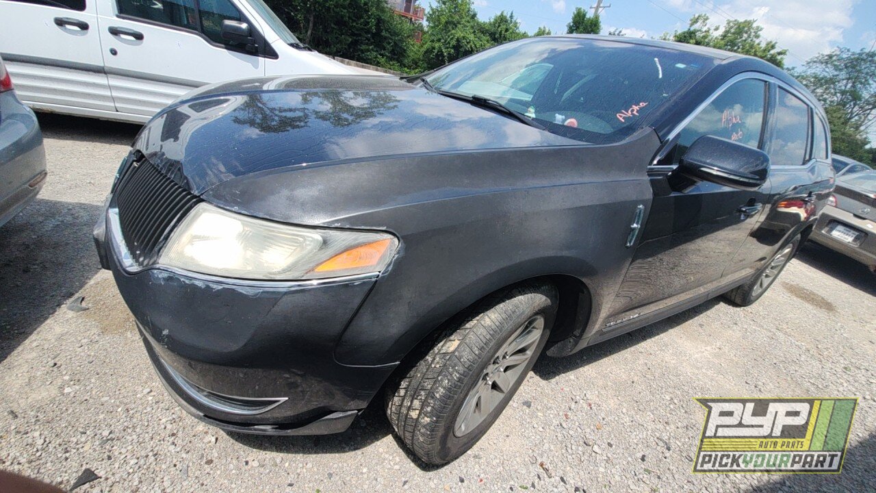 Photo of 2014 Lincoln Mkt