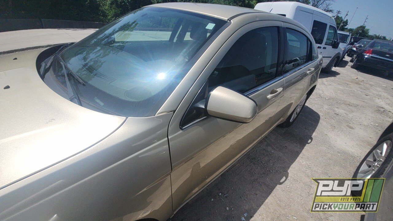 Photo of 2010 Chrysler Sebring