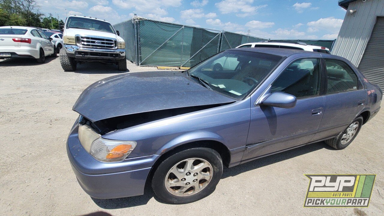 Photo of 2000 Toyota Camry