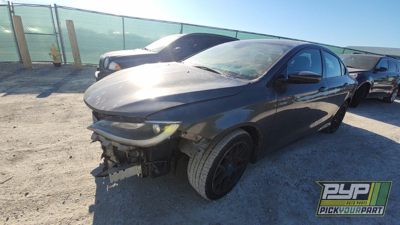 Photo of 2015 Chrysler 200