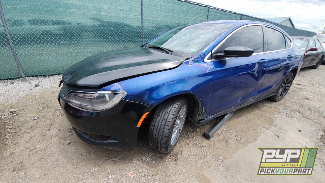 Photo of 2015 Chrysler 200