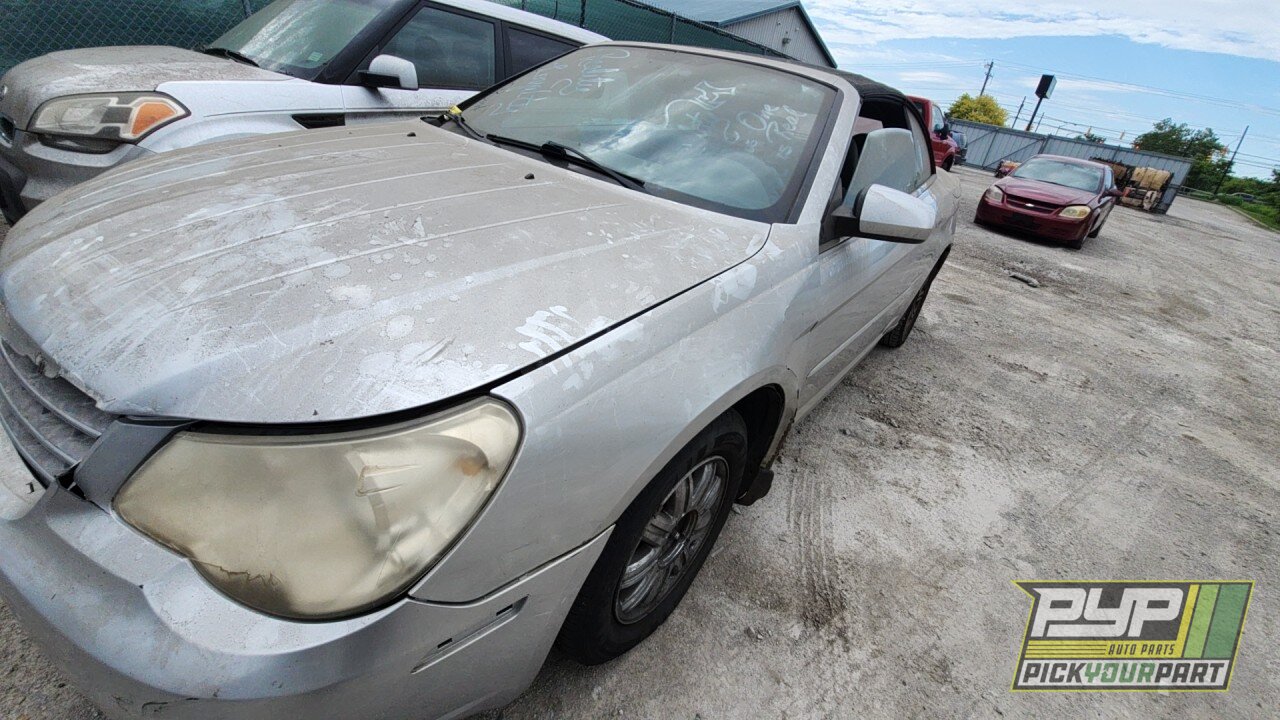 Photo of 2008 Chrysler Sebring