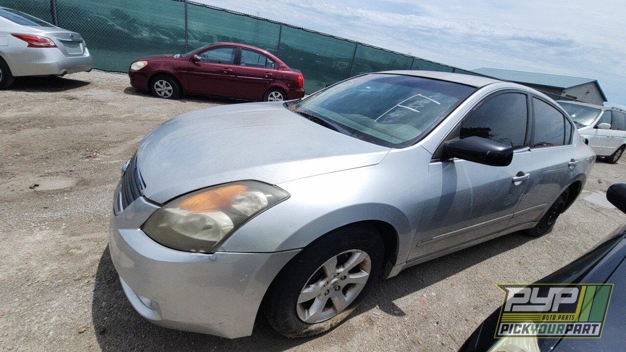 Photo of 2009 Nissan Altima