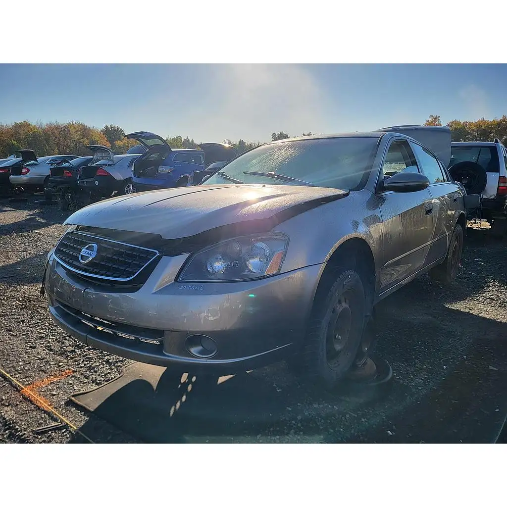 Photo of 2005 Nissan Altima