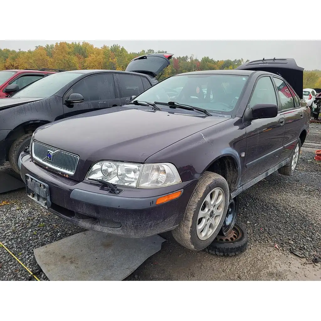 Photo of 2001 Volvo S40