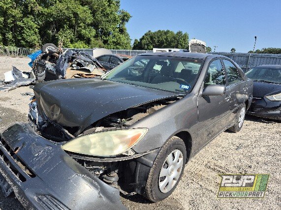 Photo of 2004 Toyota Camry