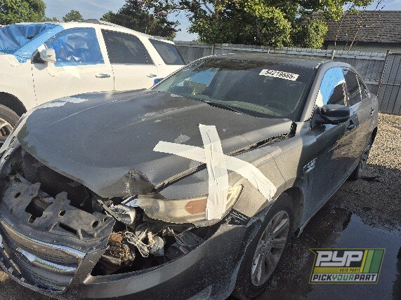 Photo of 2012 Ford Taurus