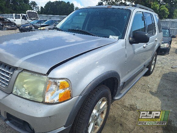 Photo of 2005 Ford Explorer