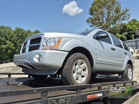 Photo of 2005 Dodge Durango