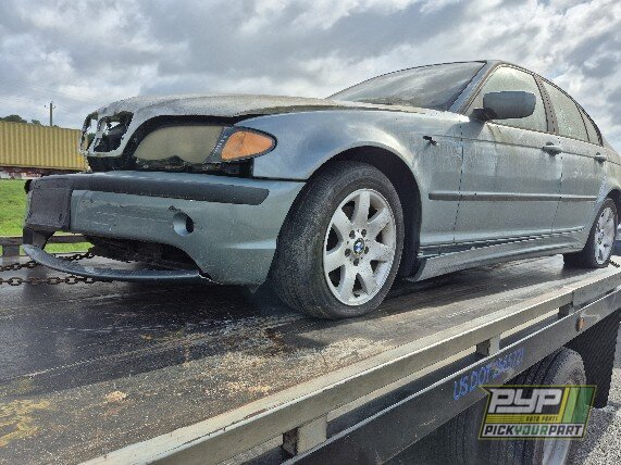 Photo of 2004 Bmw 325I