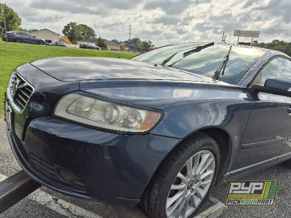 Photo of 2011 Volvo S40