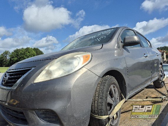 Photo of 2014 Nissan Versa