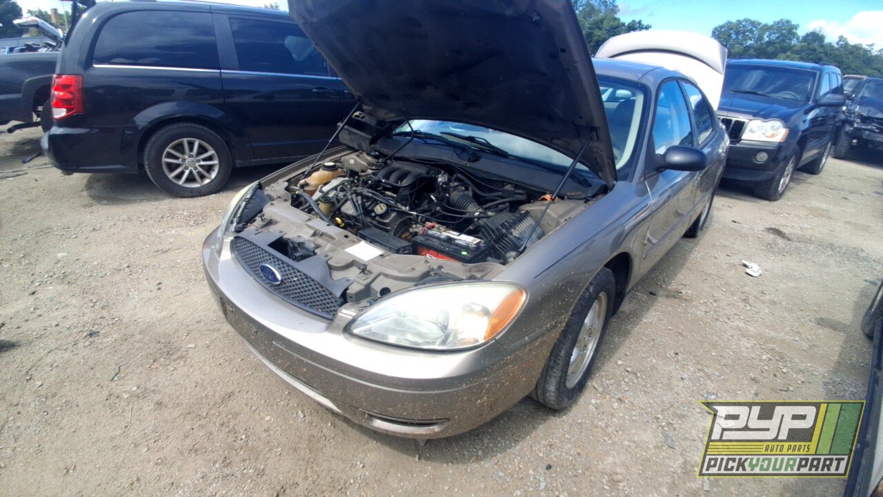 Photo of 2005 Ford Taurus