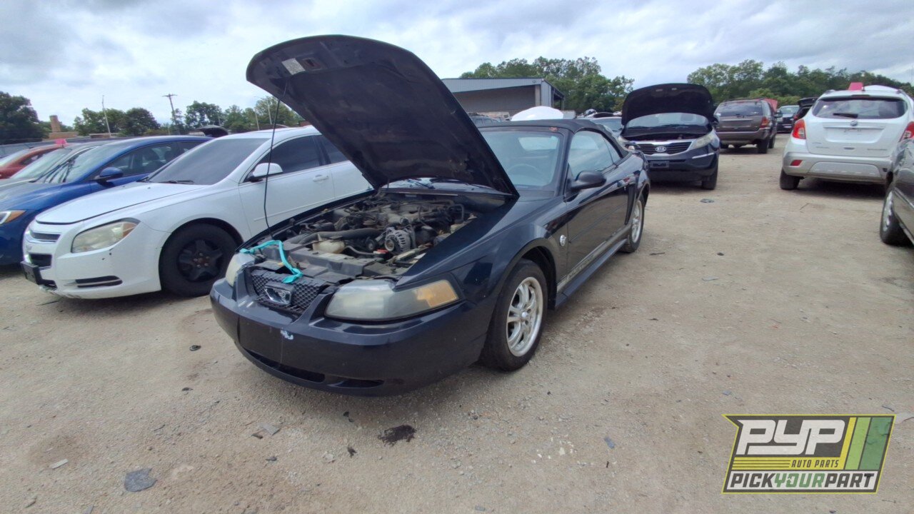 Photo of 2004 Ford Mustang