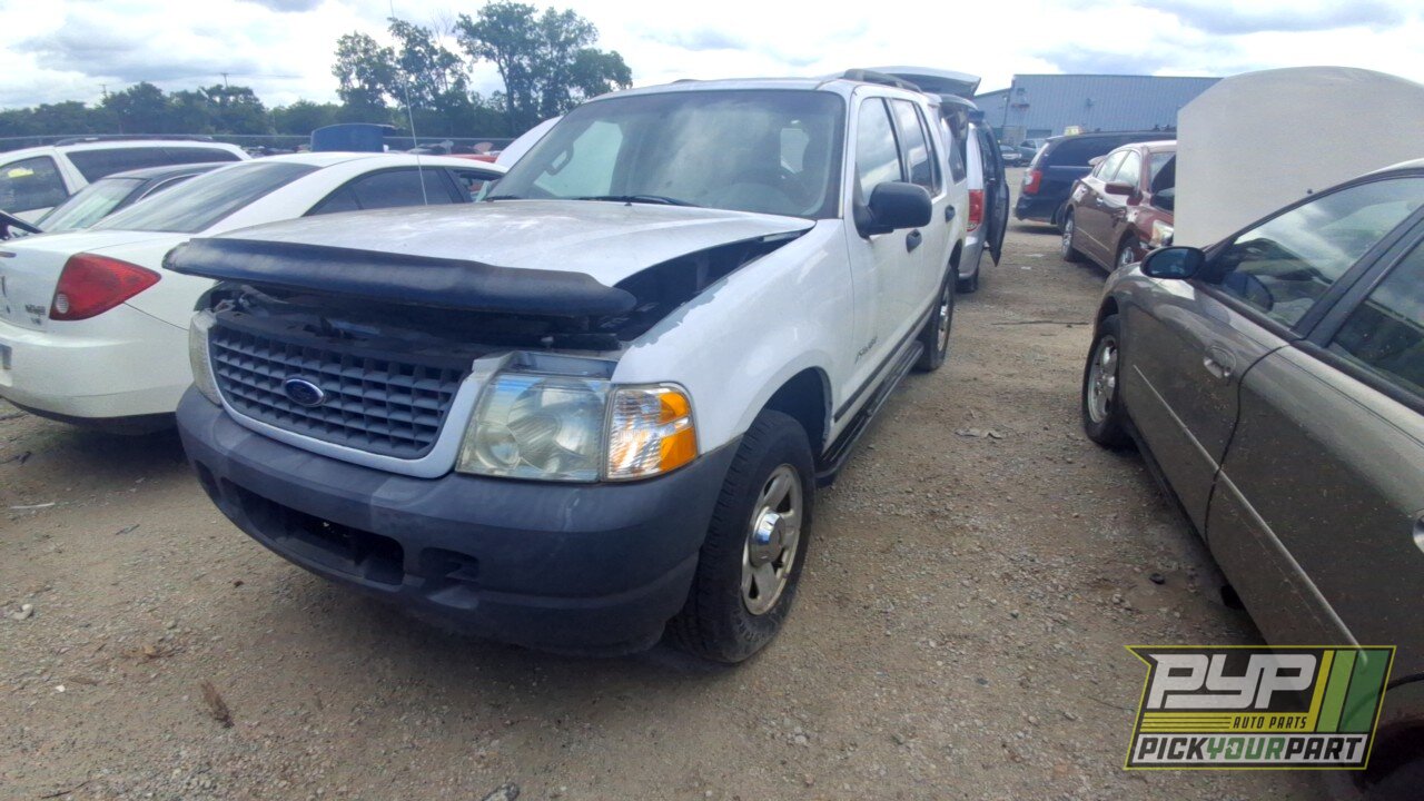 Photo of 2004 Ford Explorer