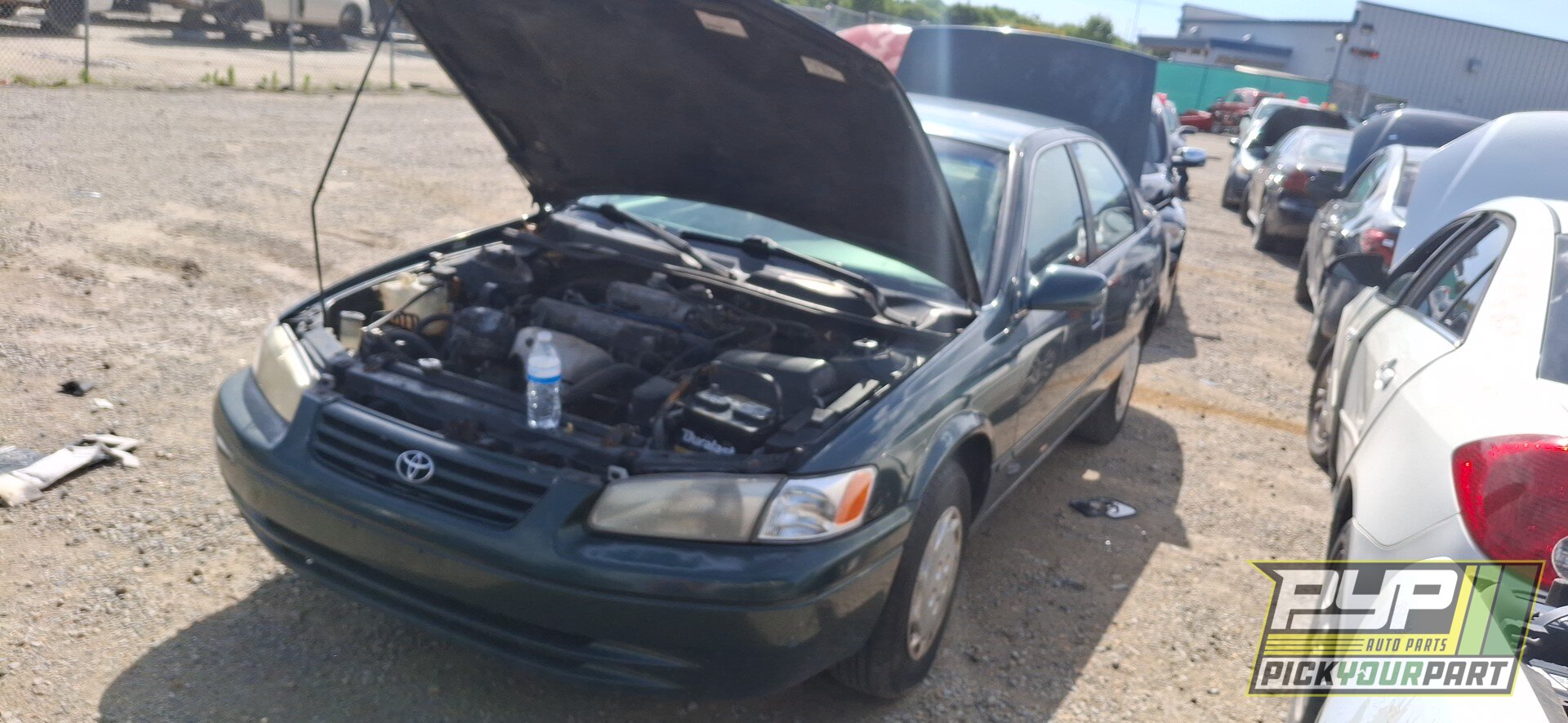 Photo of 1999 Toyota Camry