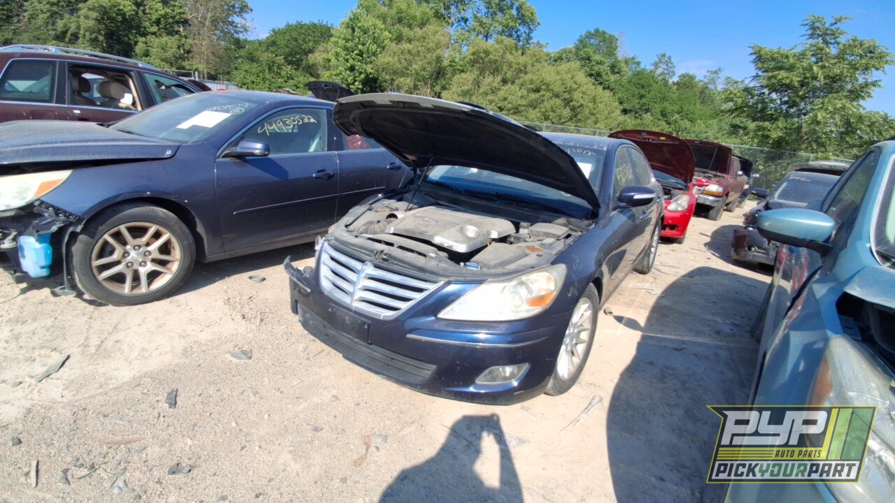 Photo of 2010 Hyundai Genesis