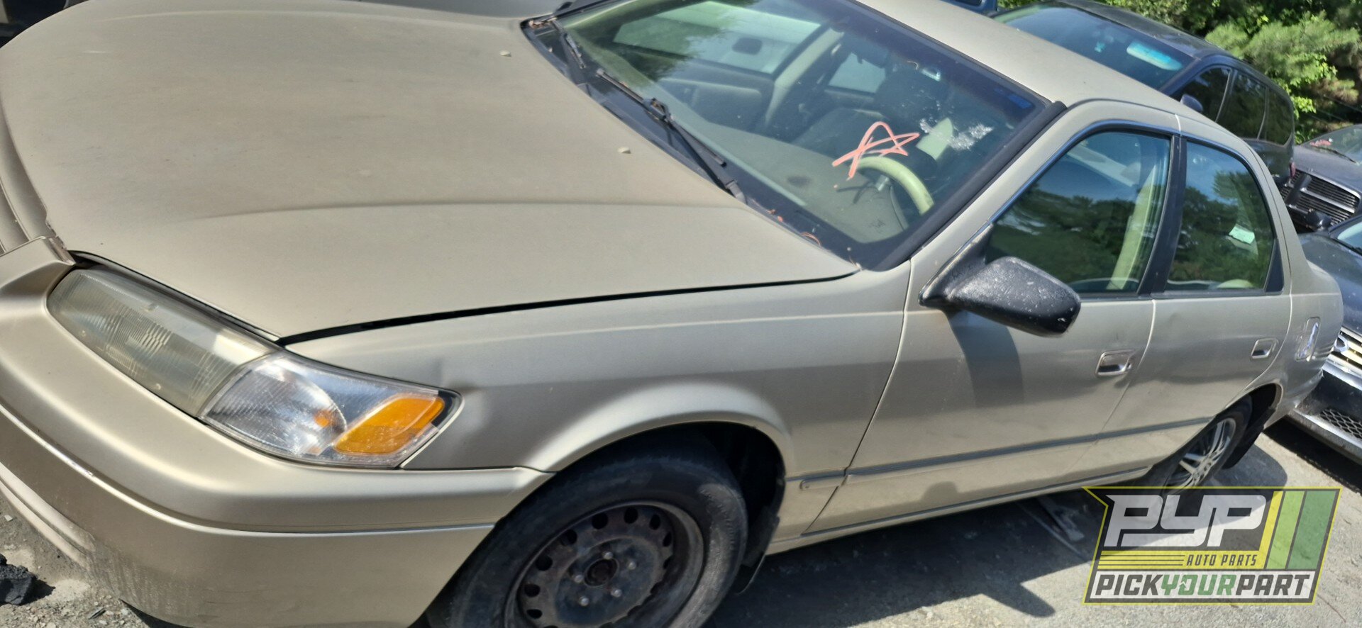 Photo of 1999 Toyota Camry