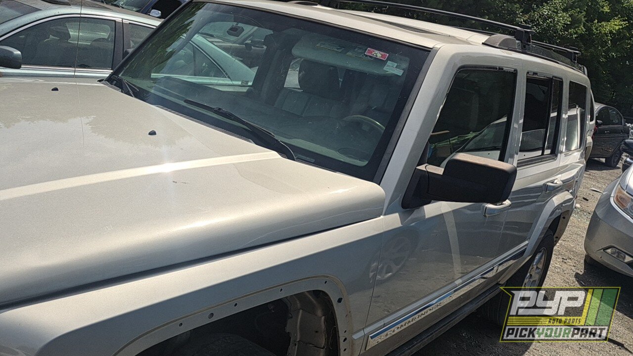 Photo of 2008 Jeep Commander