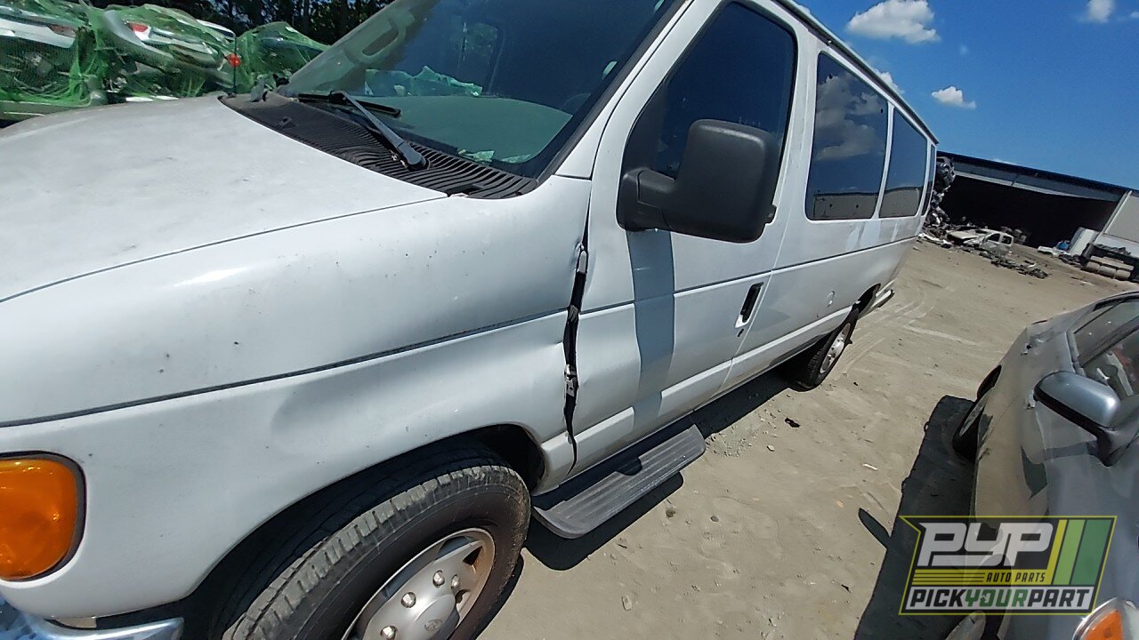 Photo of 2006 Ford E-350 Super Duty