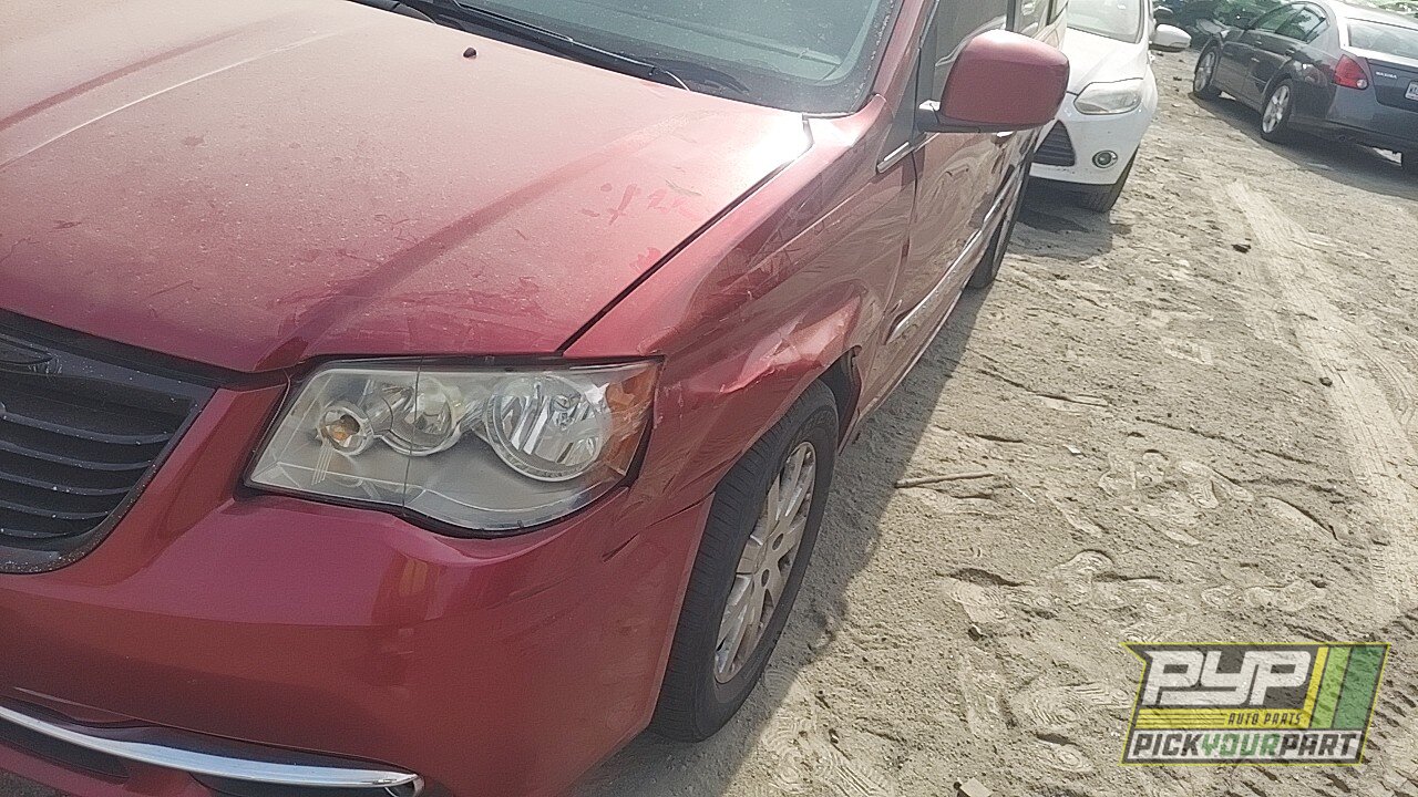 Photo of 2016 Chrysler Town & Country